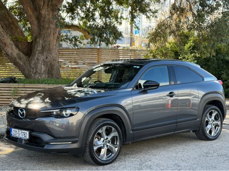 2023 Mazda MX-30 - view 3