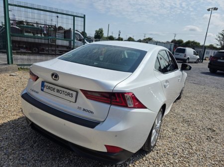 2017 Lexus IS 300 h 300h Executive €15,000
