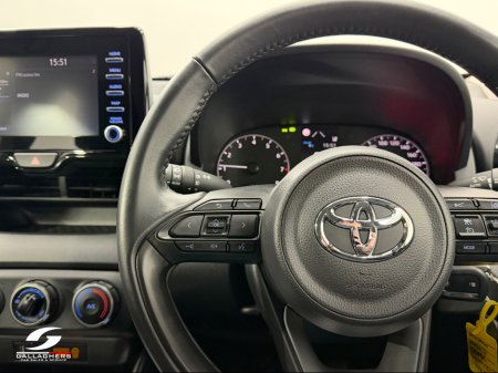 2024 Toyota Yaris - thumbnail 20