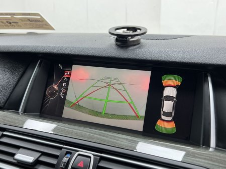 2016 BMW 5 Series - thumbnail 32