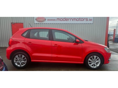 2015 Volkswagen Polo - thumbnail 15