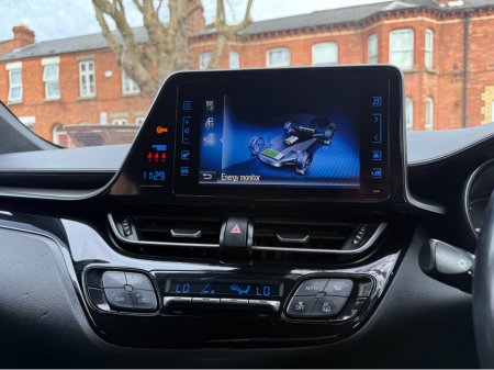 2018 Toyota C-HR - thumbnail 18