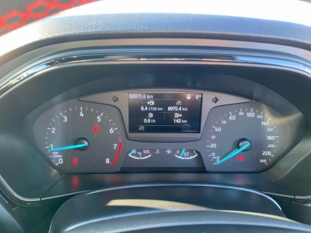 2020 Ford Focus - thumbnail 10