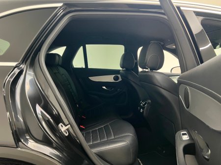 2021 Mercedes-Benz GLC Class 300DE AMG LINE 4MATIC €36,990 thumbnail