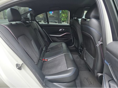 2022 BMW 3 Series 330E M SPORT AUTO. FSH. FINANCE ARRANGED. SIMI. AA APPROVED. thumbnail