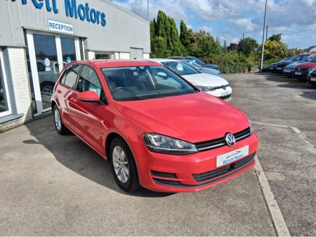 2016 Volkswagen Golf 1.2 TSI Comfort €13,995 thumbnail