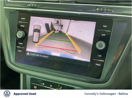 2023 Volkswagen Tiguan - thumbnail 16