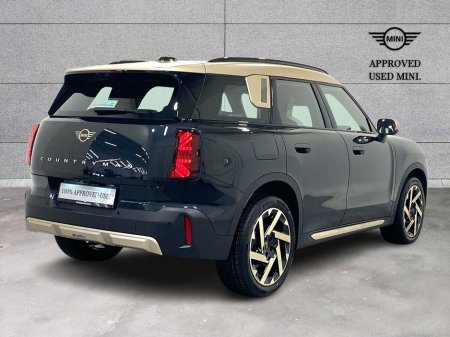 2025 MINI Countryman C €44,950 thumbnail
