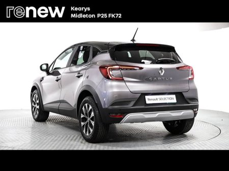 2023 Renault Captur Evolution TCe 90 MY23 €22,990 thumbnail