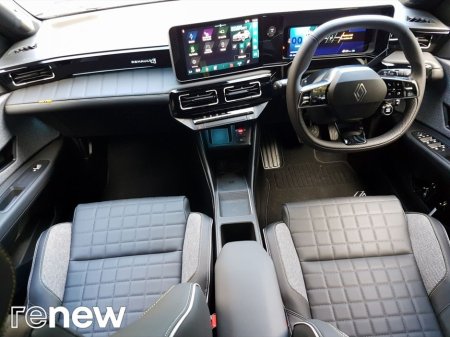 2026 Renault 4 iconic 52kWh 150hp €36,945