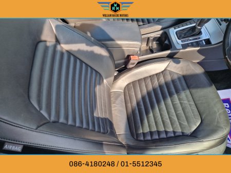 2013 Volkswagen Passat - thumbnail 23