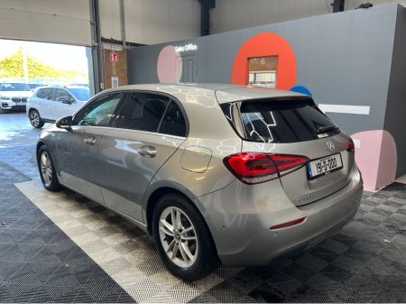 2019 Mercedes-Benz A Class €22950! 2019 MERCEDES-BENZ A CLASS A200D 2.0 AUTOMATIC / CRUISE CONTROL / REVERSE CAMERA / ELECTRIC MEMORY & HEATED SEATS / PADDLE SHIFTERS / APPLE CARPLAY €22,950 thumbnail