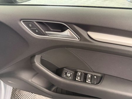 2017 Audi A3 - thumbnail 13