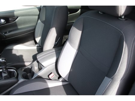 2019 Nissan Qashqai - thumbnail 21