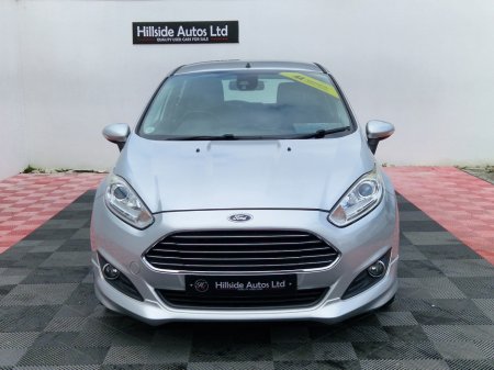 2016 Ford Fiesta - thumbnail 19