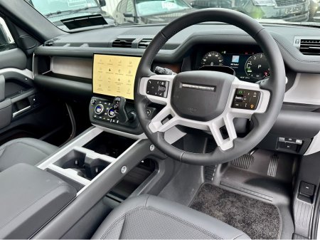 2026 Land Rover Defender Borosco Grey /  X-DYNAMIC SE €119,950 thumbnail