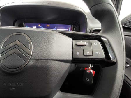 2025 Citroen Berlingo BlueHDi 100 LWB Enterprise thumbnail