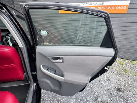 2011 Toyota Prius - thumbnail 16