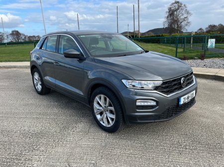 2021 Volkswagen T-Roc - thumbnail 1