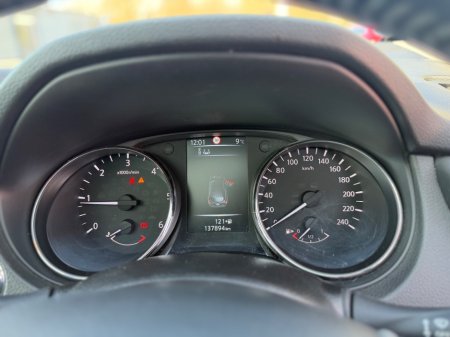 2017 Nissan Qashqai - thumbnail 16