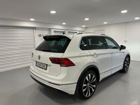2019 Volkswagen Tiguan - thumbnail 16