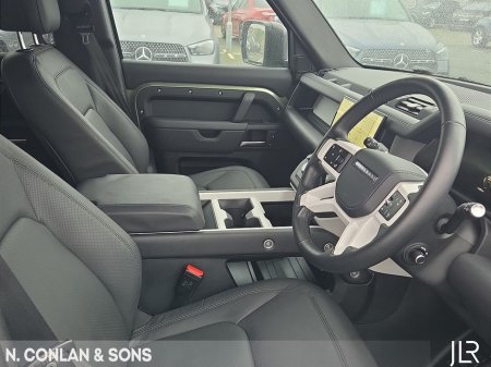 2025 Land Rover Defender 110 PHEV X-DYNAMIC HSE *MAIN LAND ROVER DEALER* €115,950 thumbnail