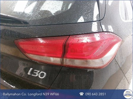 2018 Hyundai i30 - thumbnail 28