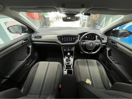 2020 Volkswagen T-Roc - thumbnail 15