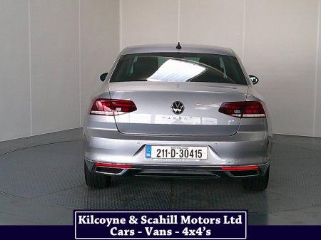 2021 Volkswagen Passat - photo 6