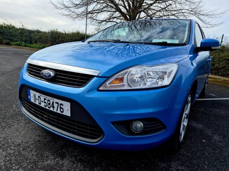 2011 Ford Focus - thumbnail 6