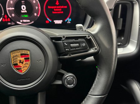 2024 Porsche Cayenne - thumbnail 23