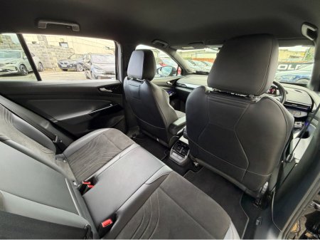 2023 Volkswagen ID.4 - thumbnail 21