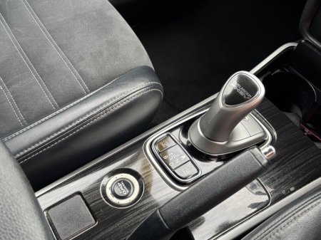 2015 Mitsubishi Outlander PHEV Intense+ €10,950 thumbnail