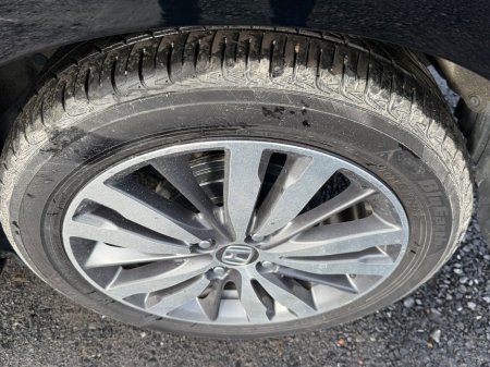 2014 Honda Fit - thumbnail 9