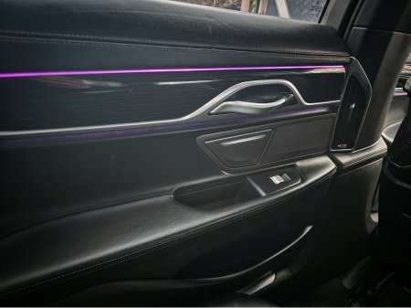 2021 BMW 7 Series M745e plug-in hybrid €49,950 thumbnail