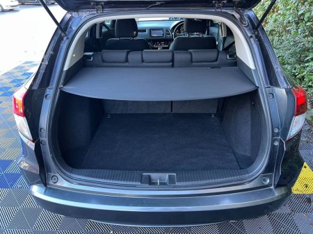 2016 Honda Vezel 1.5 HYBRID // ADAPTIVE CRUISE CONTROL // 16" ALLOYS // REVERSE CAMERA €14,750 thumbnail