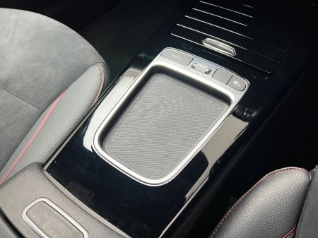 2024 Mercedes-Benz CLA Class 250E AMG LINE PREM PLUS NIGHT ED €37,990 thumbnail