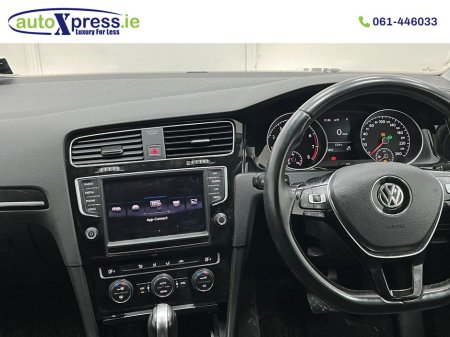 2016 Volkswagen Golf - thumbnail 10