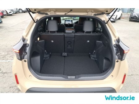 2023 Toyota Yaris Cross - thumbnail 34