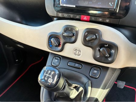 2015 Fiat Panda 1.2 EASY (CAMERA) €4,950 thumbnail