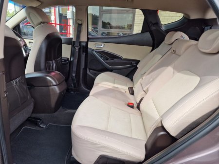 2015 Hyundai Santa Fe - thumbnail 11