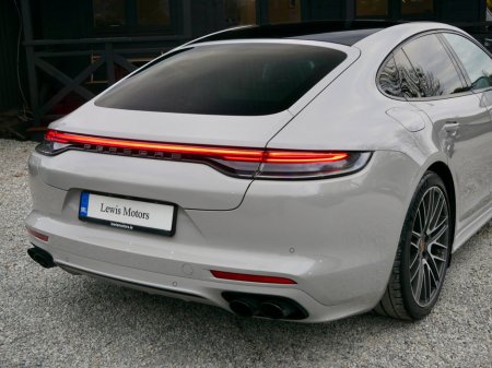 2023 Porsche Panamera - thumbnail 10