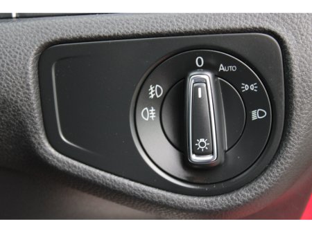 2018 Volkswagen Golf - thumbnail 25