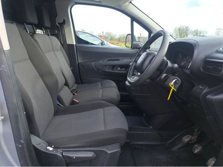 2020 Citroen Berlingo Panel Van Enterprise 1,000 Kg swb  1.5 Diesel with 3 seats in front. thumbnail