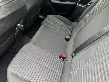 2024 Peugeot 208 - thumbnail 10