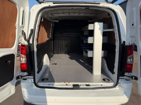 2020 Vauxhall Combo - thumbnail 33