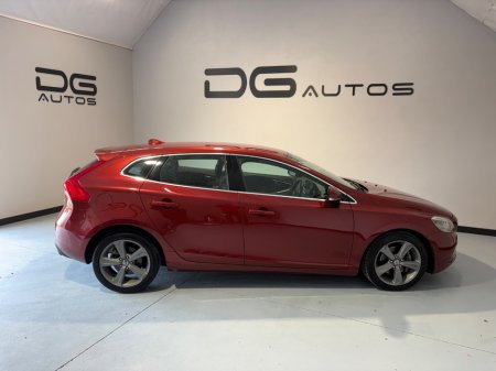 2013 Volvo V40 - thumbnail 2