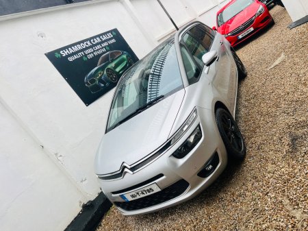 2016 Citroen Grand C4 Picasso BlueHDi 150 6-speed manual Exclusive+ €8,750 thumbnail