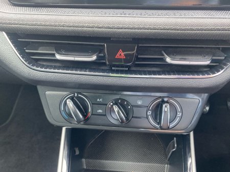 2022 Skoda Fabia STYLE 1.0 TSI 95HP €18,995 thumbnail