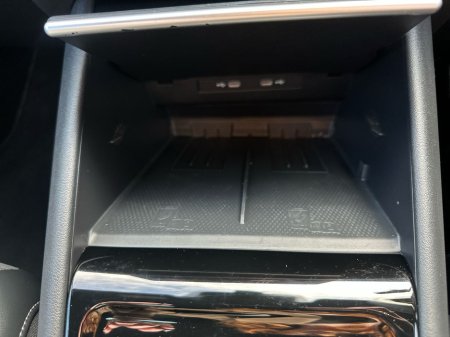 2025 Volkswagen Tiguan - thumbnail 18